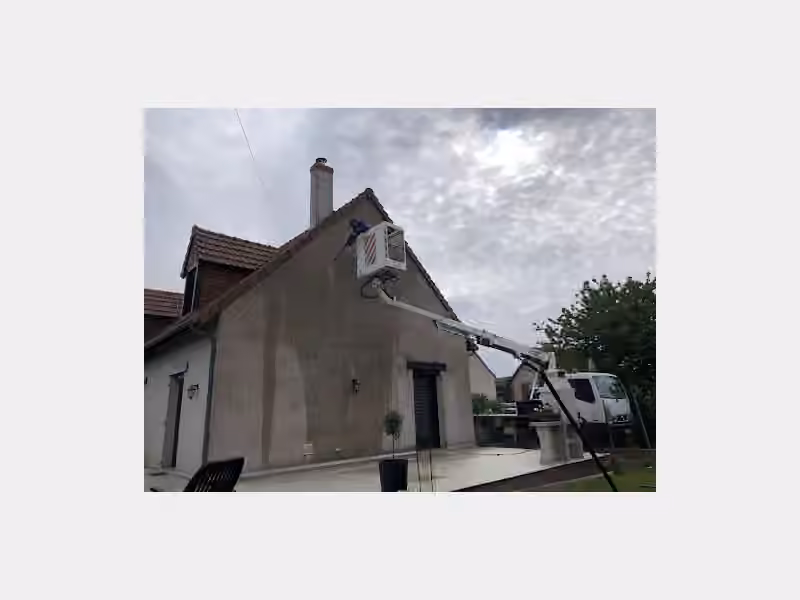 Touraine Rénovation – Nettoyage Toiture, Couverture & Façade à Tours