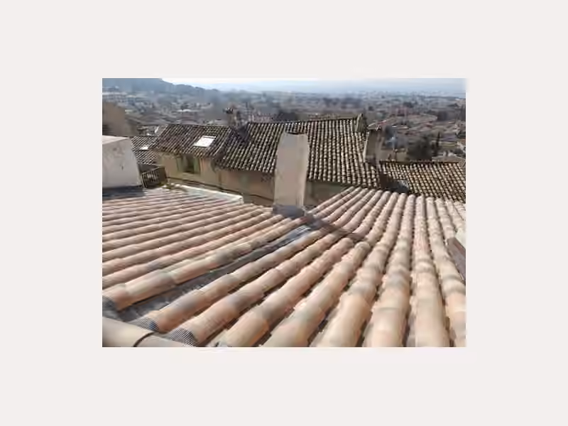 AJC Charpente Couverture Escaliers de Provence